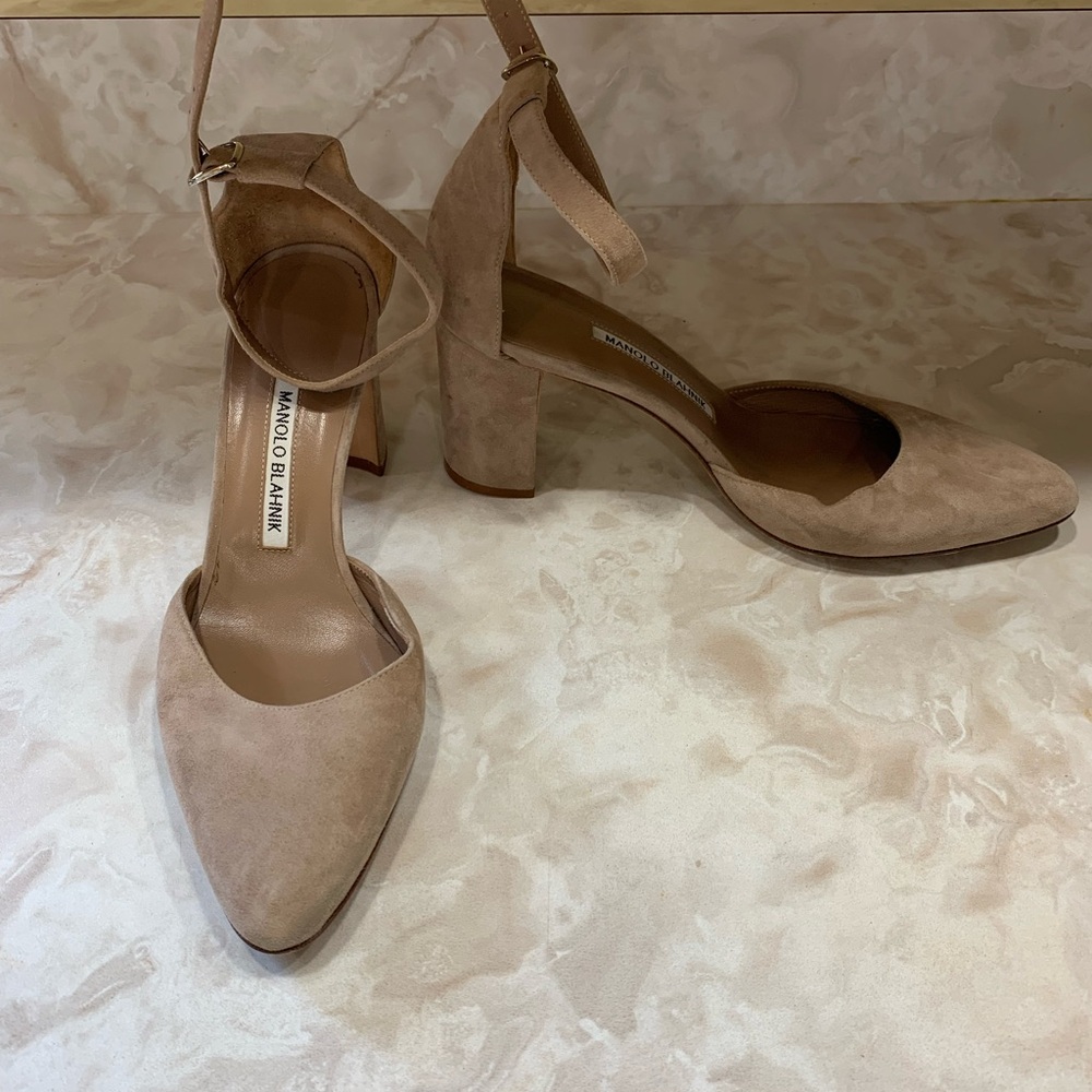 Manolo Blahnik Lausam Tan Suede Ankle Strap Block Heels